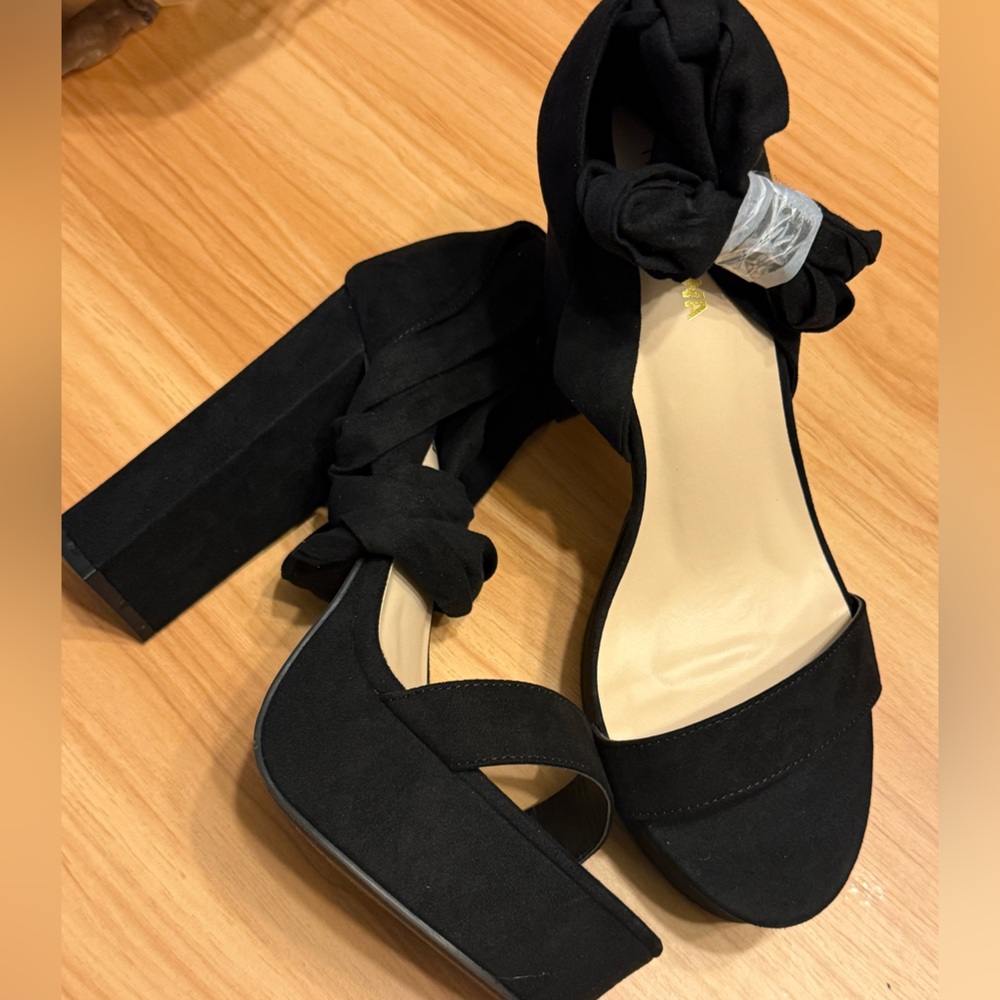 Fashion Nova Black Women's Block Heel